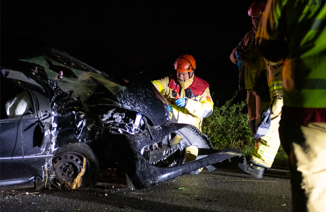 Aanrijding auto vs boom Dinxperlosestraatweg Aalten